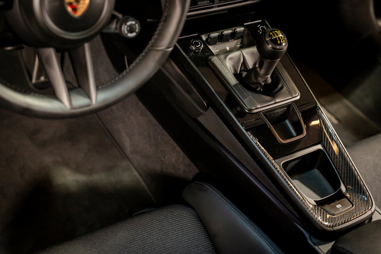 Porsche 992 GT3 Touring