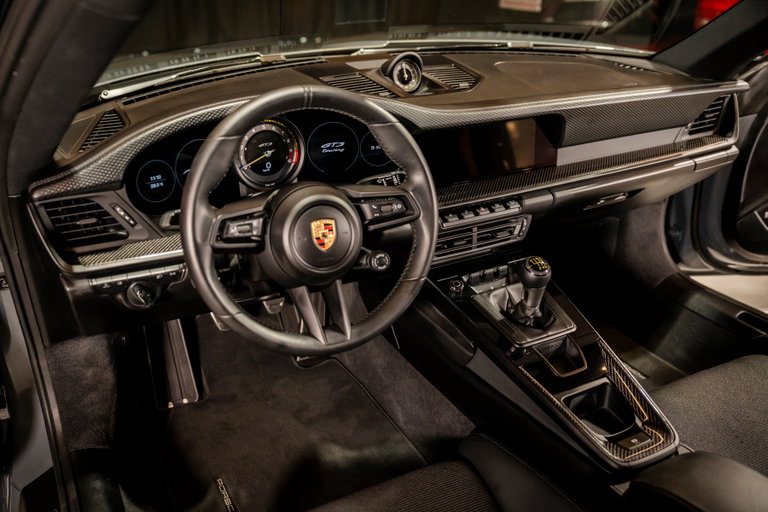 Porsche 992 GT3 Touring