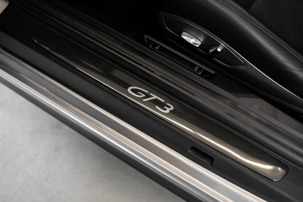 Porsche 991.2 GT3 Touring