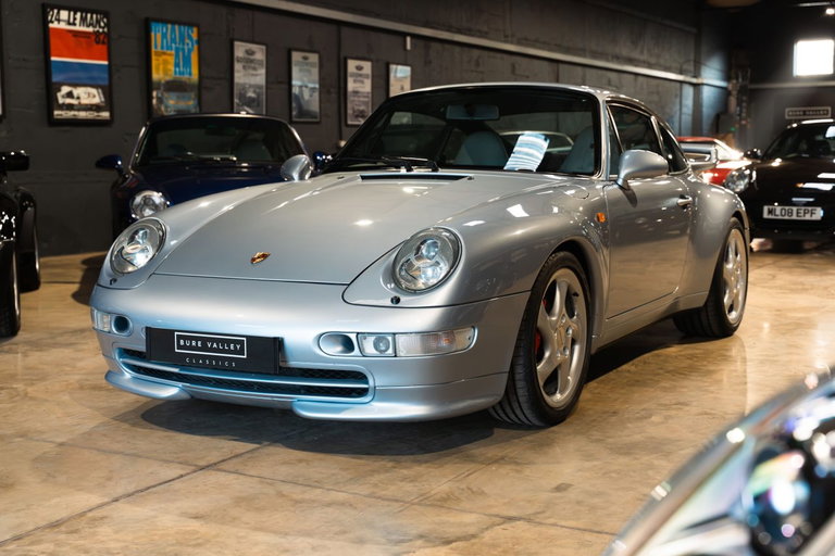 Porsche 993 Carrera 4