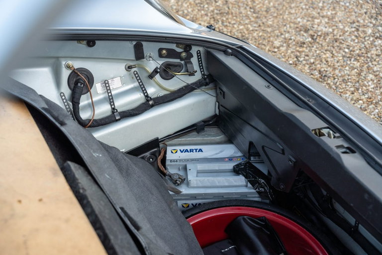 Porsche 993 Carrera 4