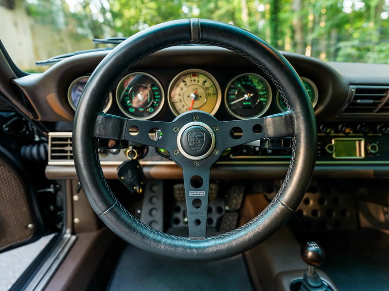 Porsche 911 Reimagined by Singer