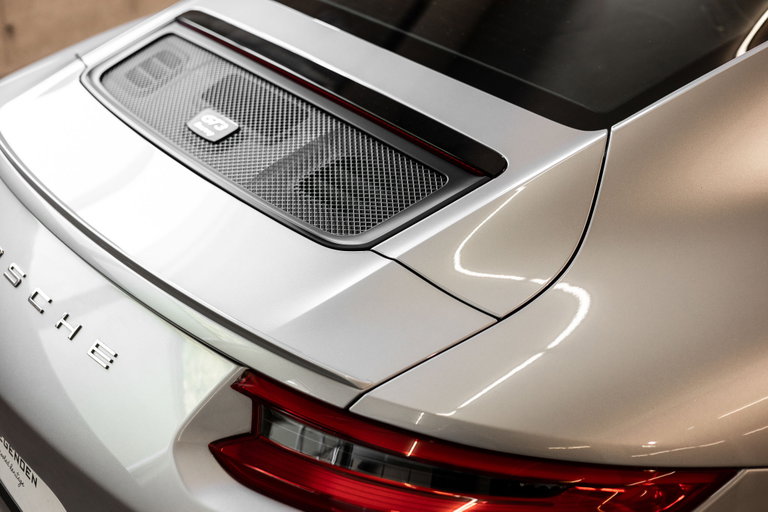 Porsche 991.2 GT3 Touring