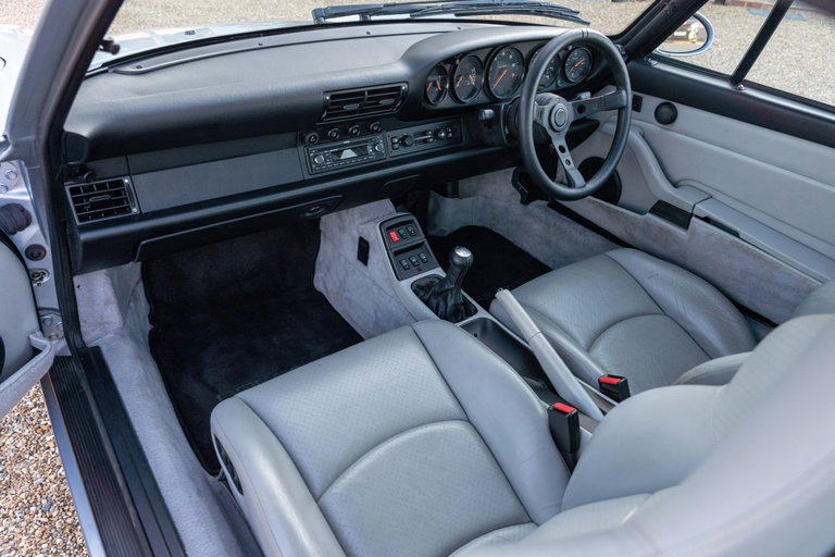 Porsche 993 Carrera 4