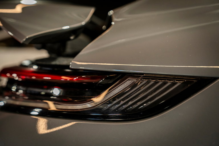 Porsche 992 GT3 Touring