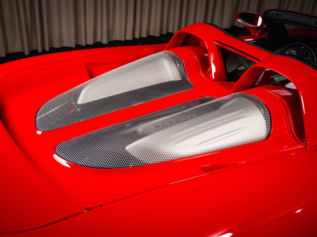 Porsche Carrera GT