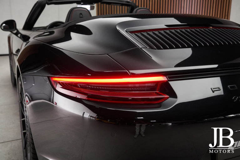 Porsche 991.2 Carrera GTS