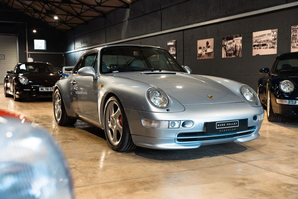 Porsche 993 Carrera 4