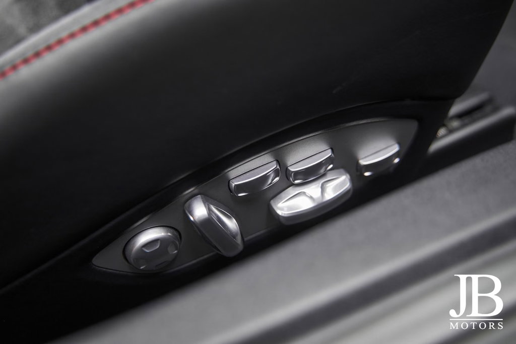 Porsche 991.2 Carrera GTS