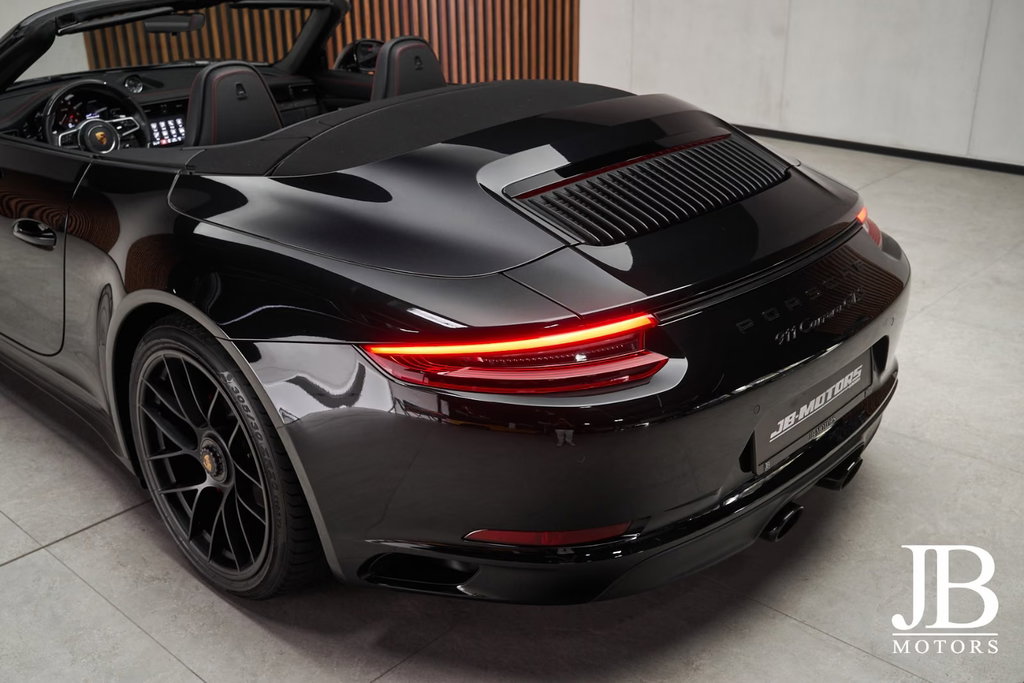 Porsche 991.2 Carrera GTS