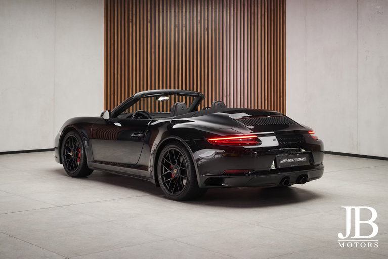 Porsche 991.2 Carrera GTS