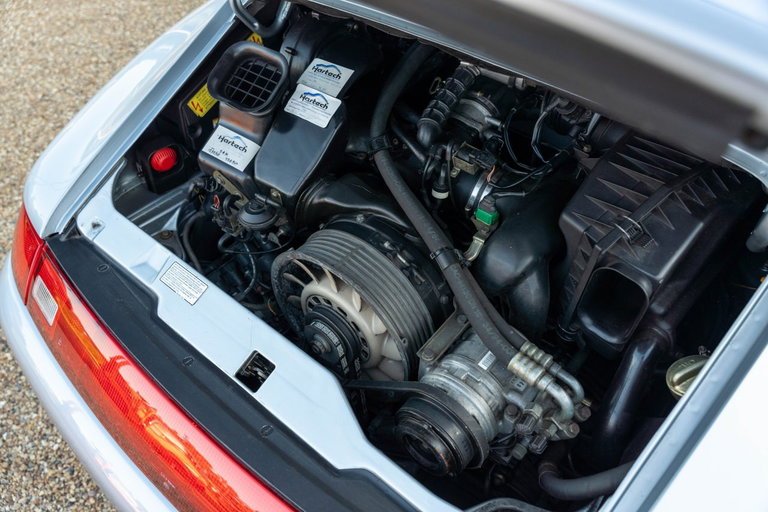Porsche 993 Carrera 4