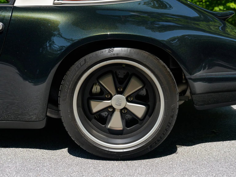 Porsche 911 Reimagined by Singer