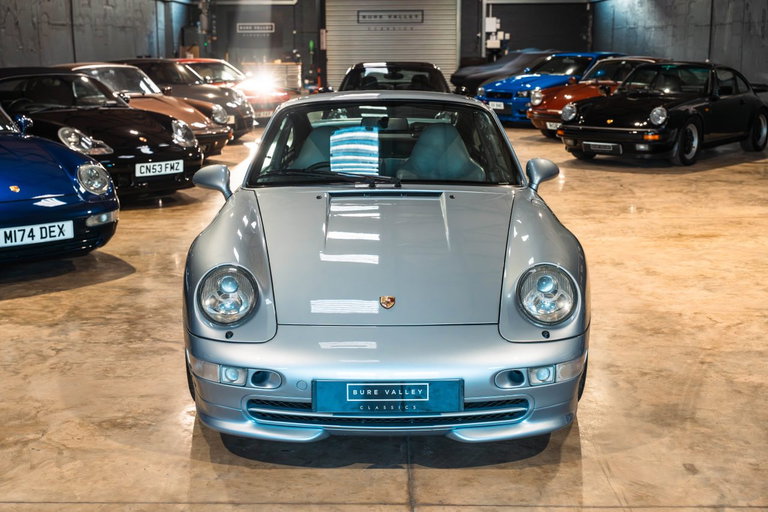 Porsche 993 Carrera 4