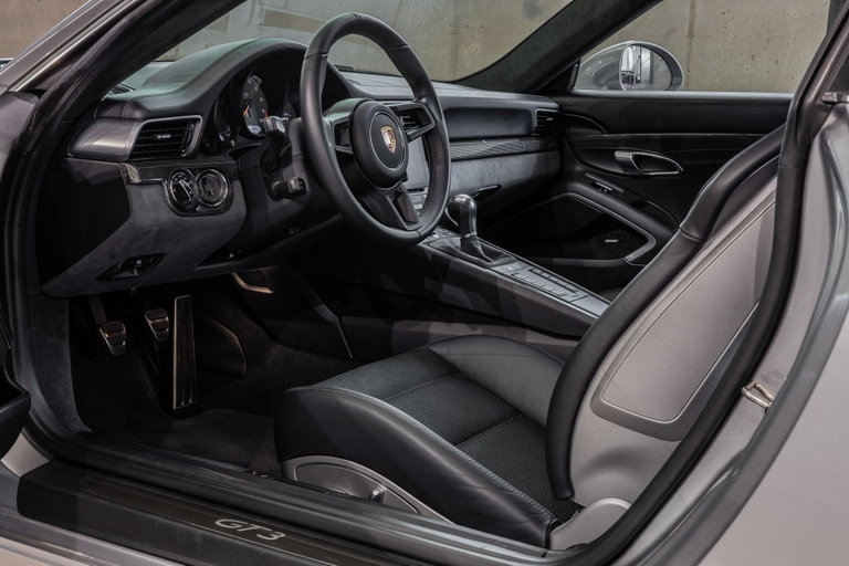 Porsche 991.2 GT3 Touring