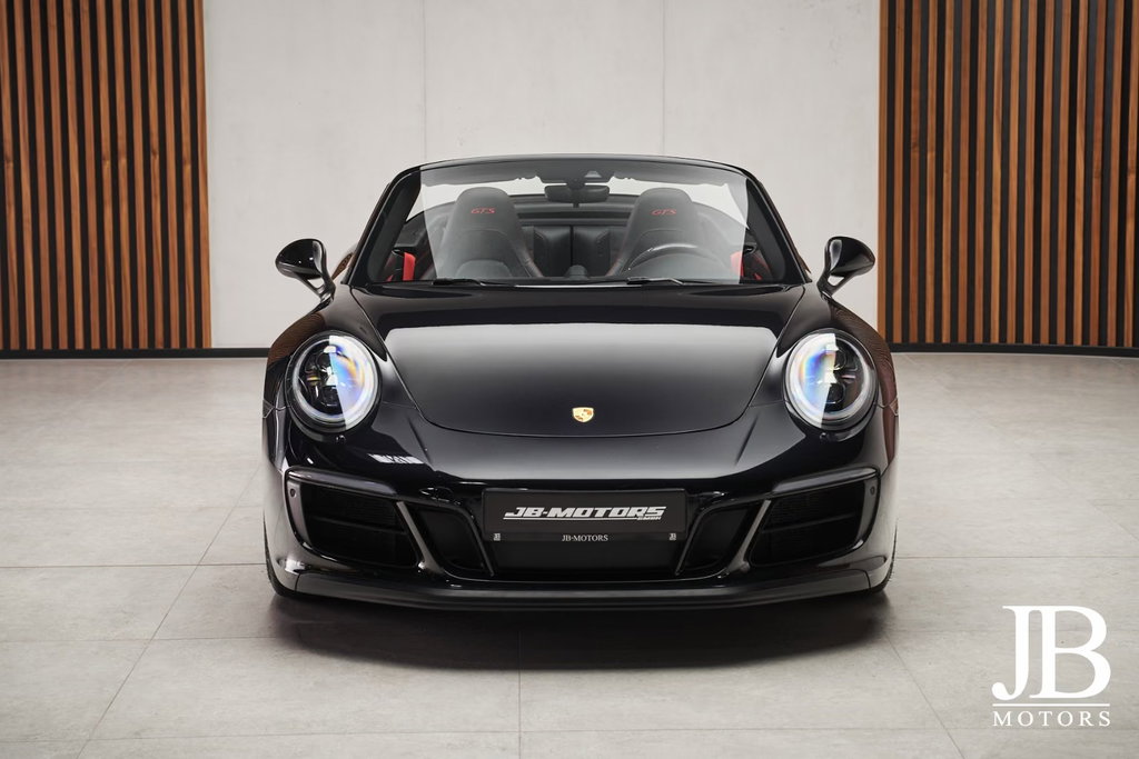 Porsche 991.2 Carrera GTS