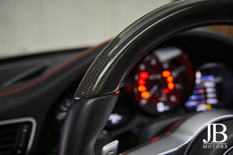 Porsche 991.2 Carrera GTS