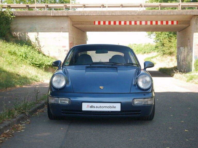 Porsche 964 Carrera 4