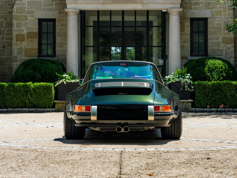 Porsche 911 Reimagined by Singer