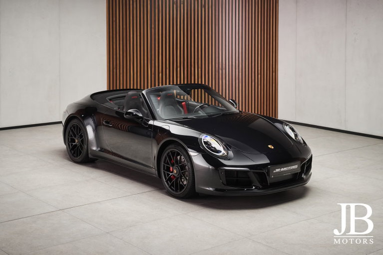 Porsche 991.2 Carrera GTS