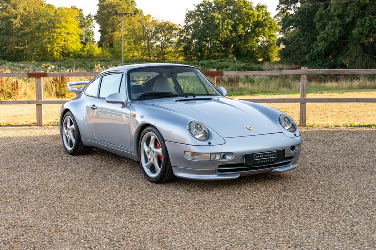 Porsche 993 Carrera 4