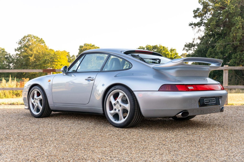 Porsche 993 Carrera 4