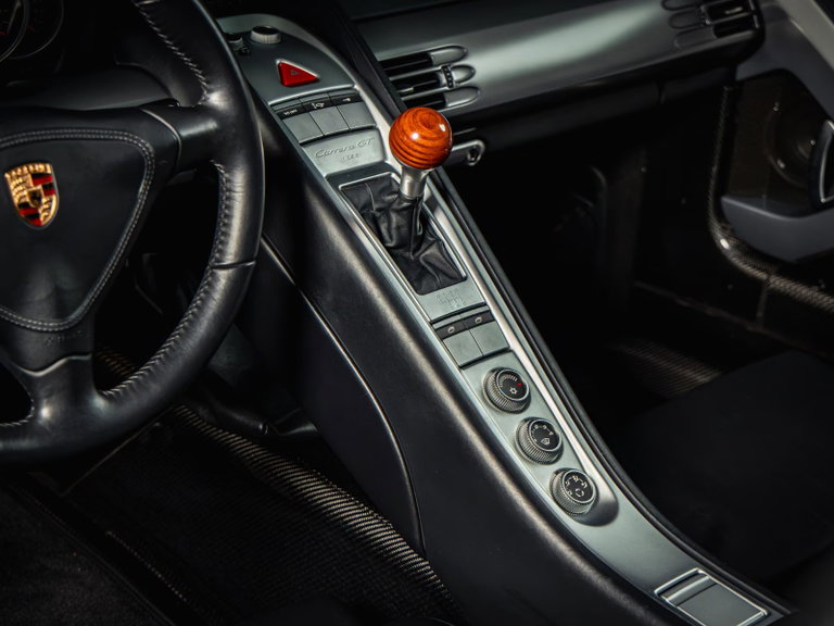 Porsche Carrera GT