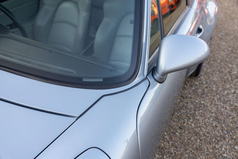 Porsche 993 Carrera 4