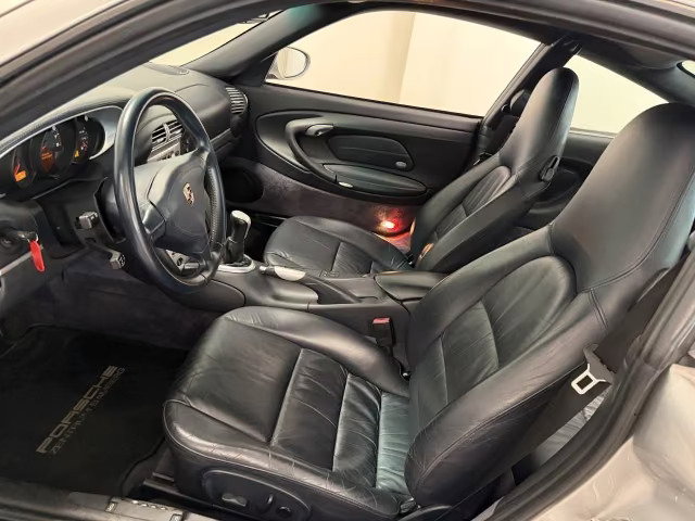 Porsche 996.2 Carrera 4S