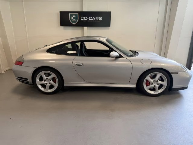 Porsche 996.2 Carrera 4S