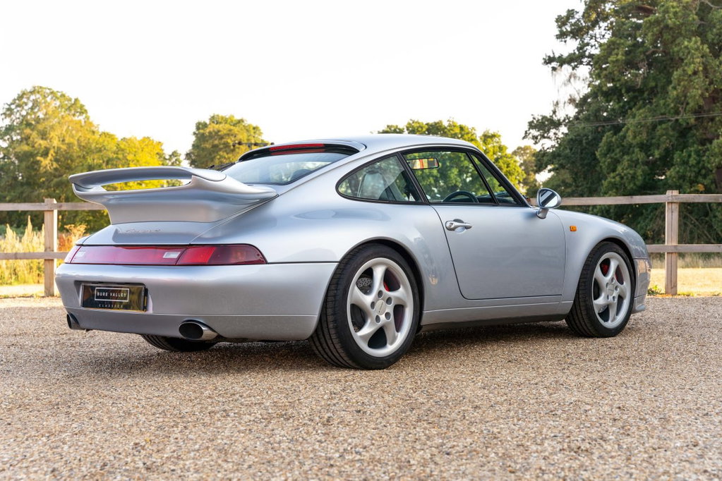 Porsche 993 Carrera 4