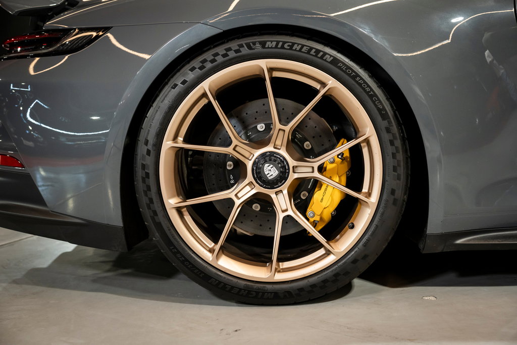 Porsche 992 GT3 Touring