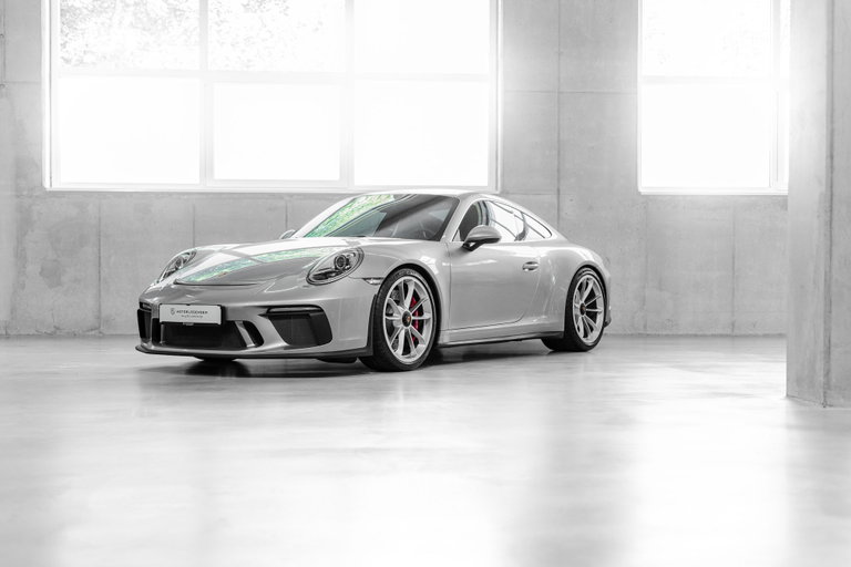 Porsche 991.2 GT3 Touring