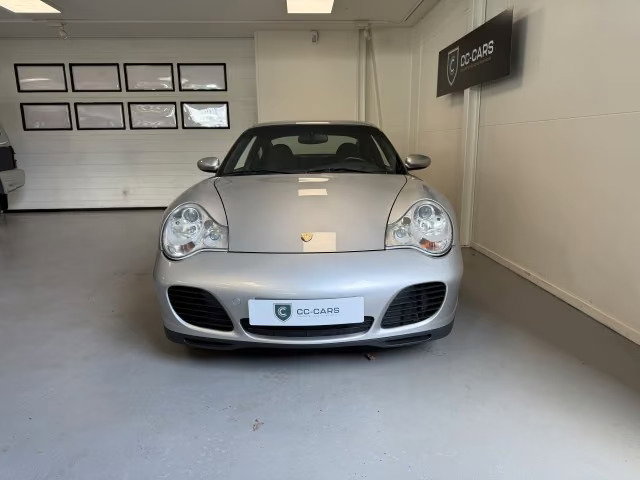 Porsche 996.2 Carrera 4S
