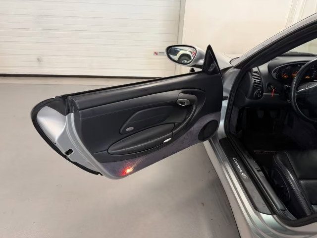 Porsche 996.2 Carrera 4S