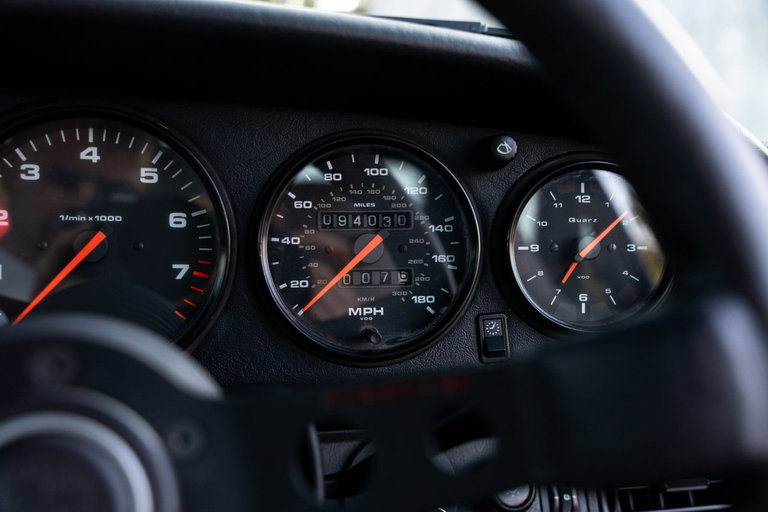 Porsche 993 Carrera 4