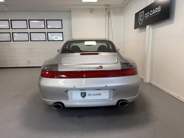 Porsche 996.2 Carrera 4S