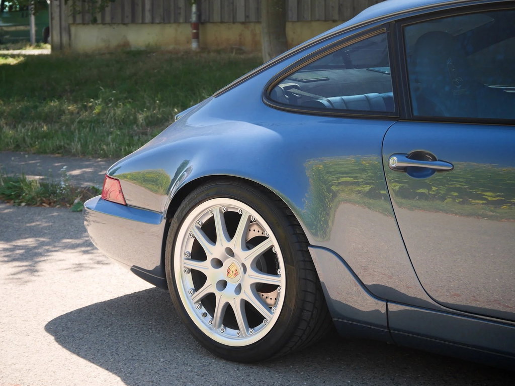 Porsche 964 Carrera 4