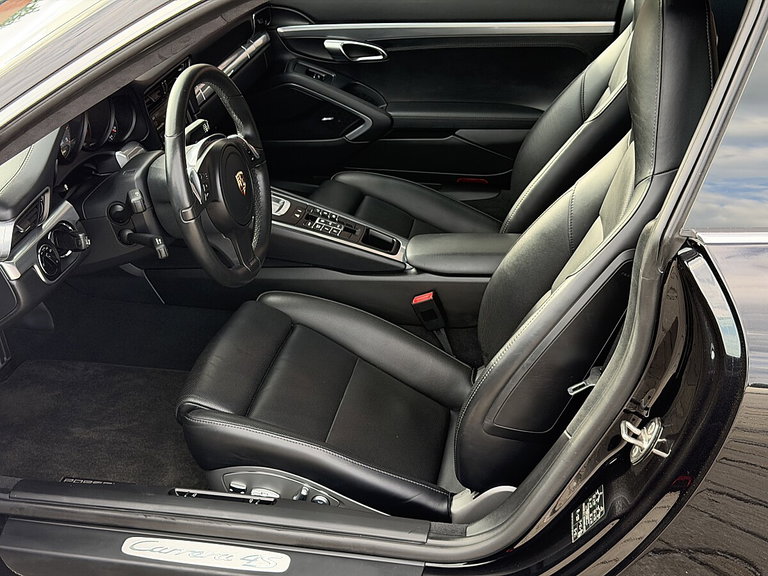 Porsche 991 Carrera 4S