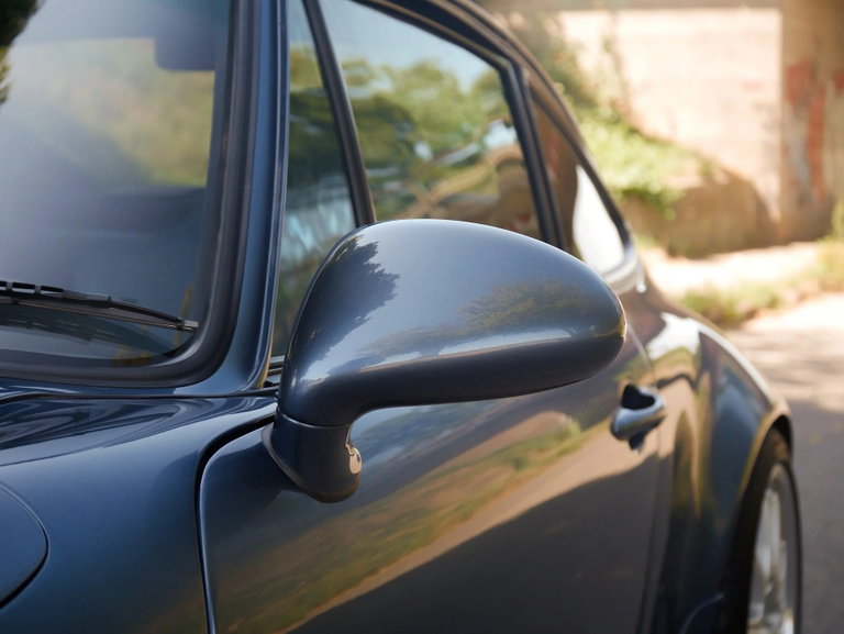 Porsche 964 Carrera 4