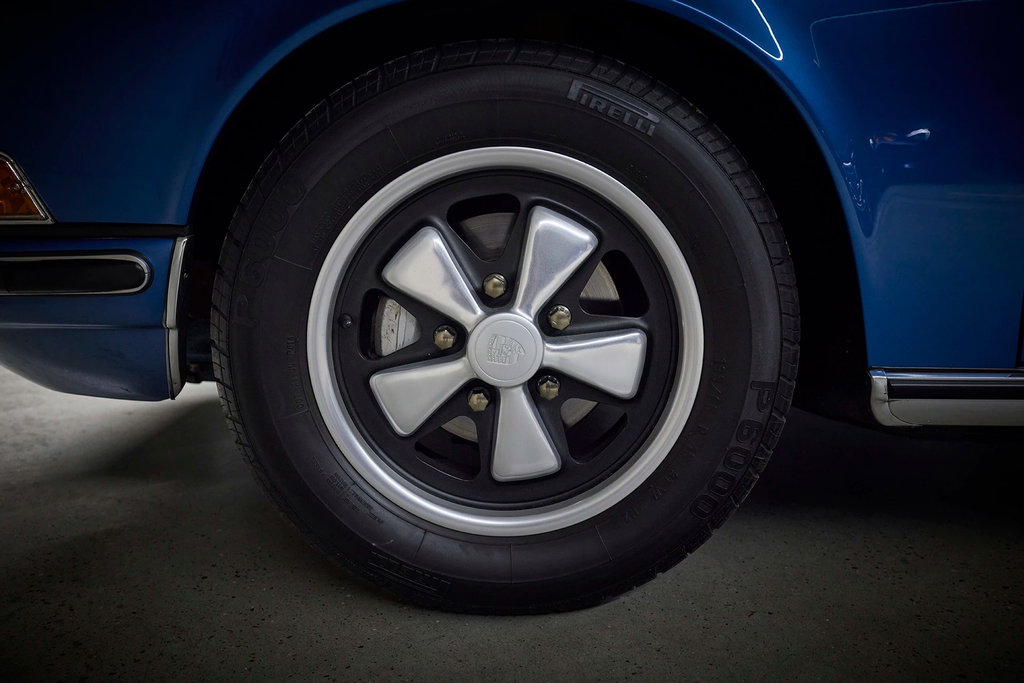 Porsche 911 S (F-Modell)