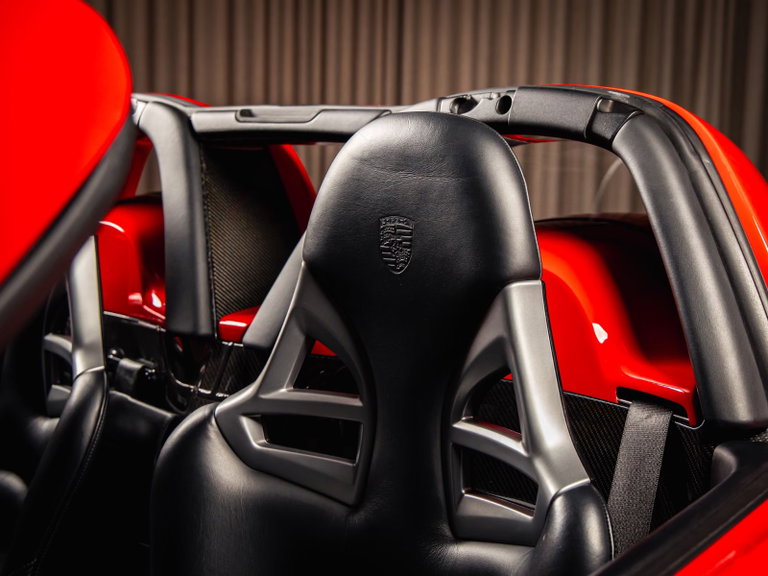 Porsche Carrera GT