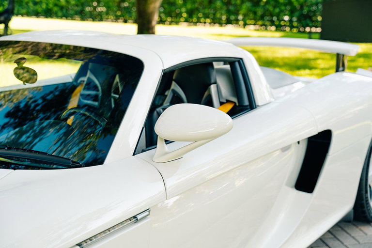 Porsche Carrera GT