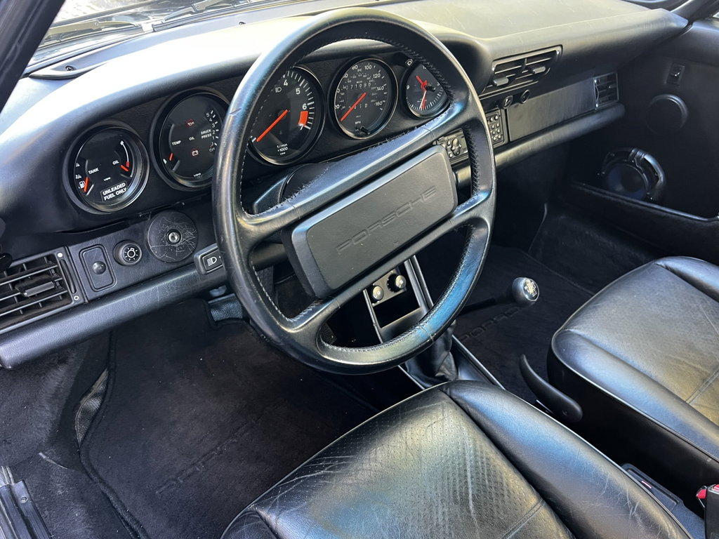 Porsche 911 Carrera 3.2