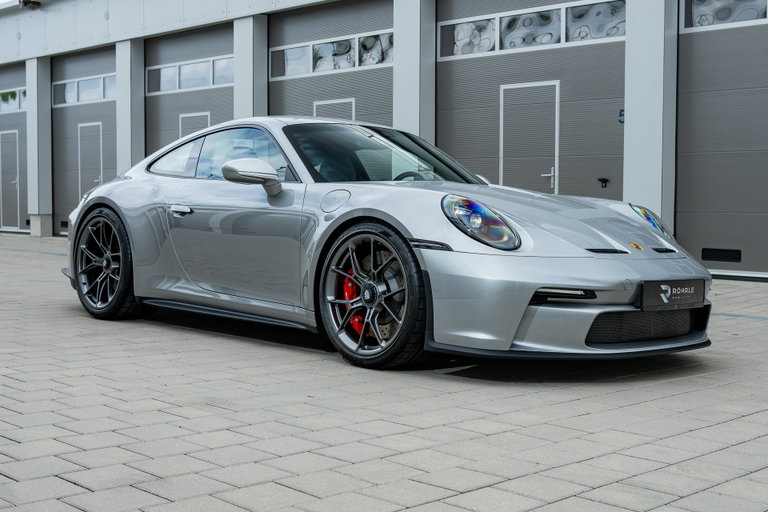 Porsche 992 GT3 Touring