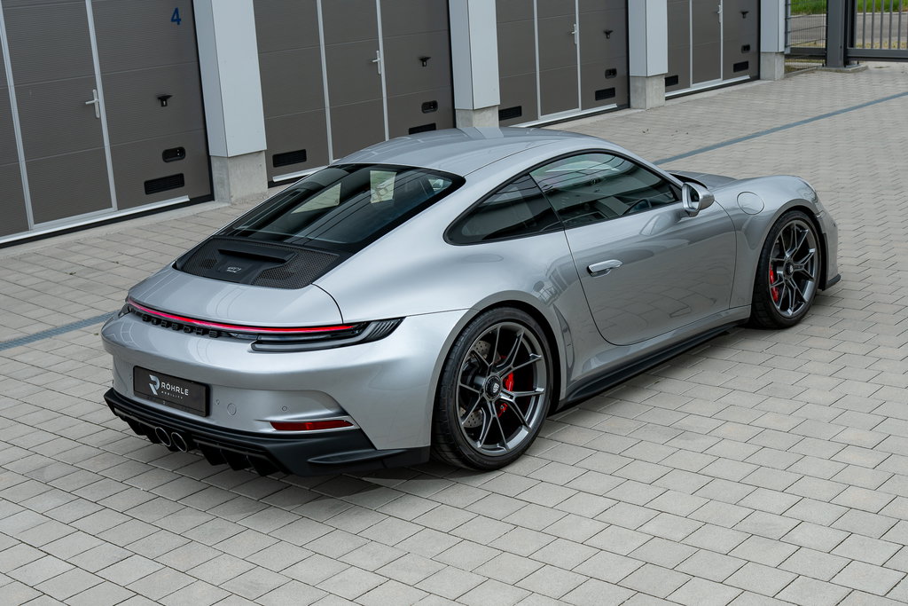 Porsche 992 GT3 Touring