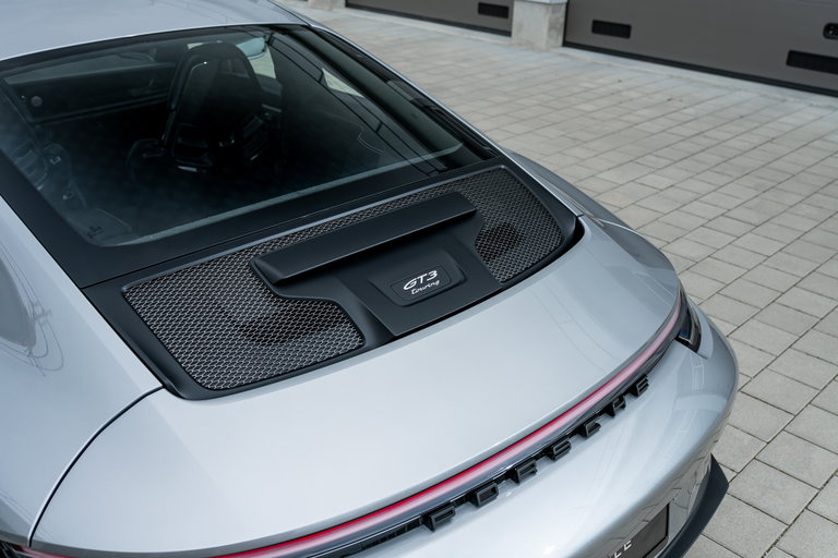 Porsche 992 GT3 Touring