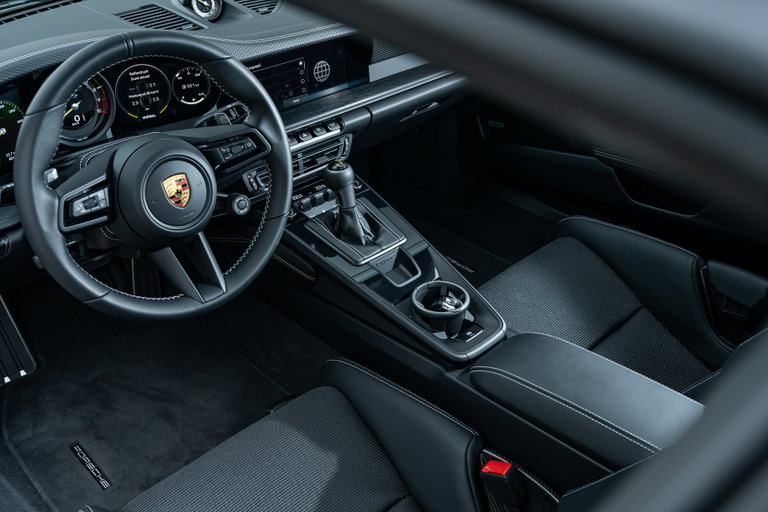 Porsche 992 GT3 Touring