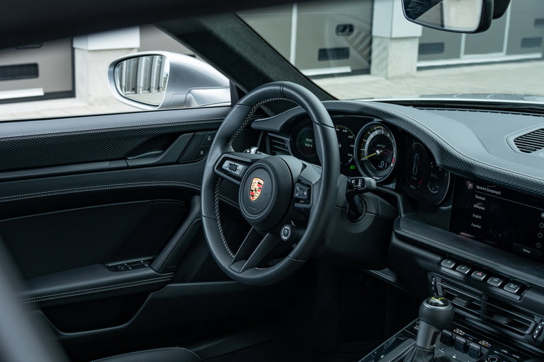 Porsche 992 GT3 Touring
