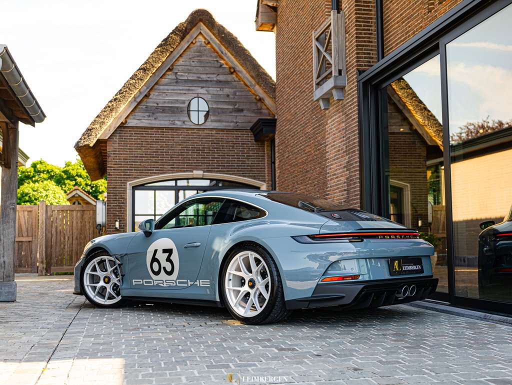 Porsche 911 S/T